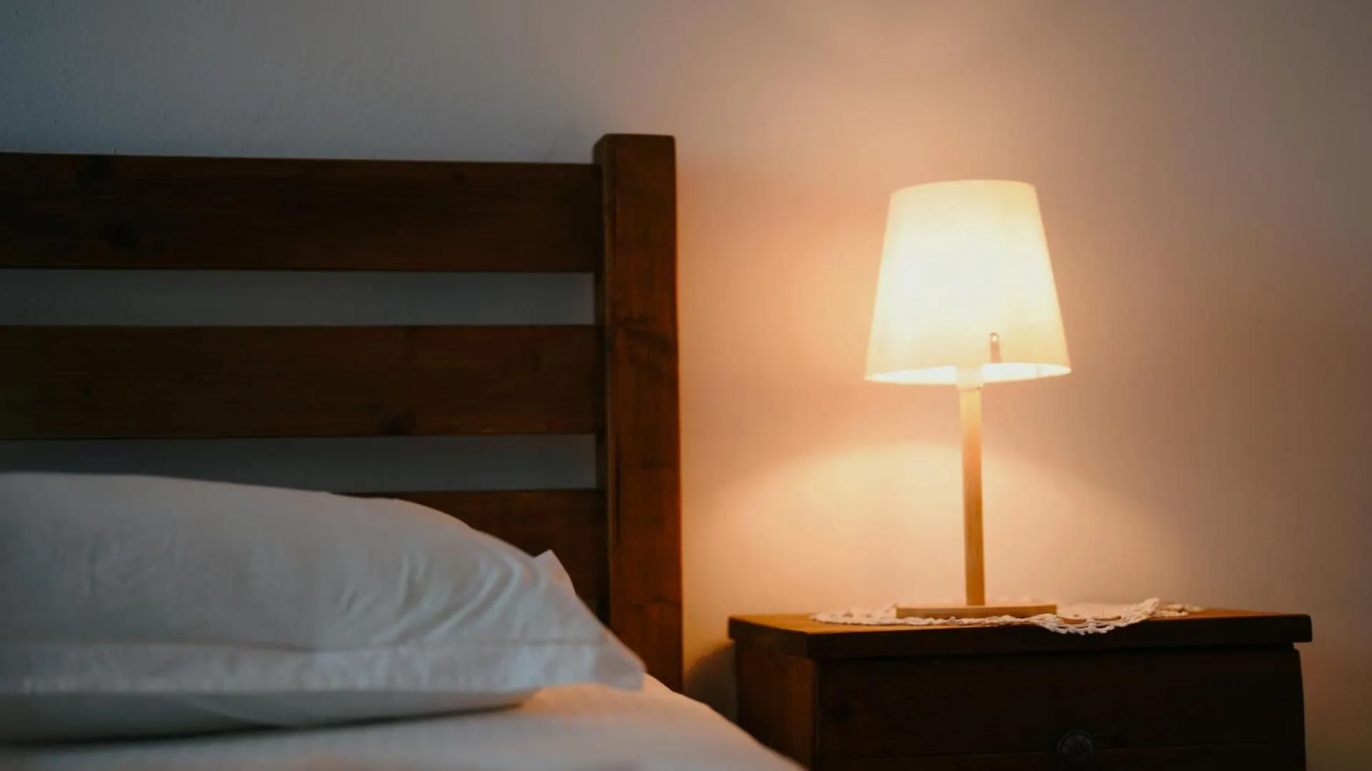 Maya Hostel Μπεράτ